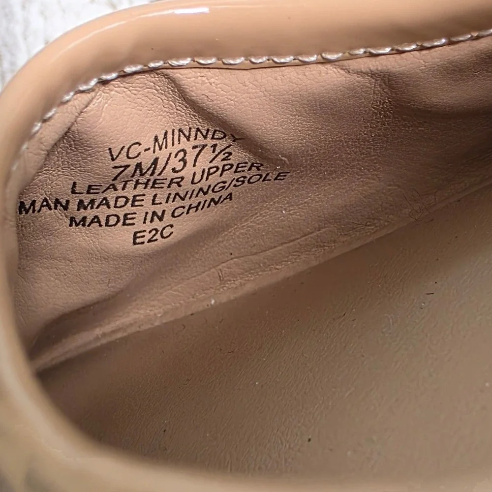 Vince Camuto vince camuto
